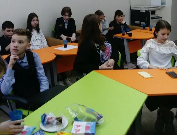 Школа 111 новокузнецк. Школа 111 новокузнецк. Лицей 111 новокузнецк внутри. 111 лицей отзывы. Школа 111 новокузнецк.