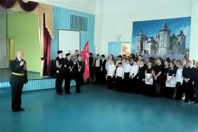 7 школа изобильный. Школа 3 изобильный. Директор школы номер 7 в изобильном фото. Мбоу сош 7 изобильный. Мбоу сош 2 изобильный.