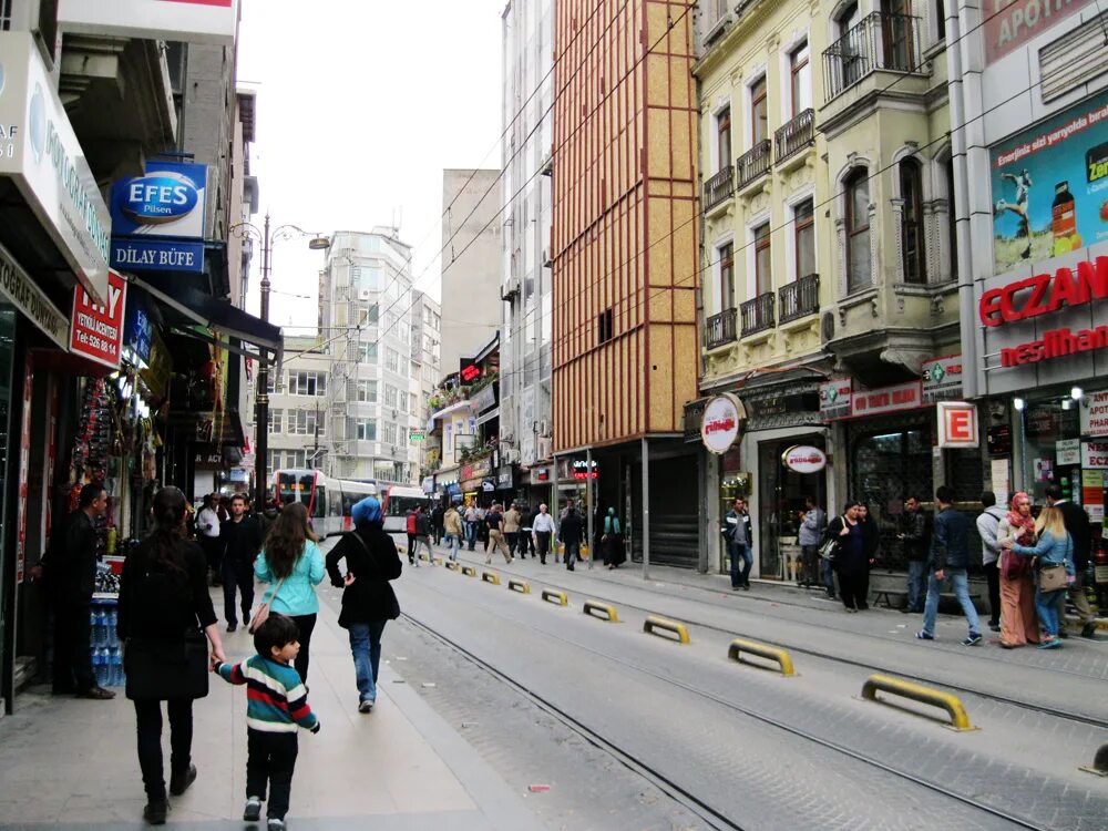 Еникей стамбул. Стамбул город котов. Стамбул в апреле 2024. Стамбул в апреле 2024. Стамбул в апреле 2024.