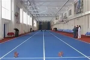 Пожарный манеж. Манеж для пожарных. манеж воткинск мчс. манеж для пожарных воткинск. манеж в казани для пожарного спорта.