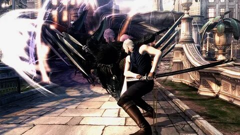 Девушка проходит игры