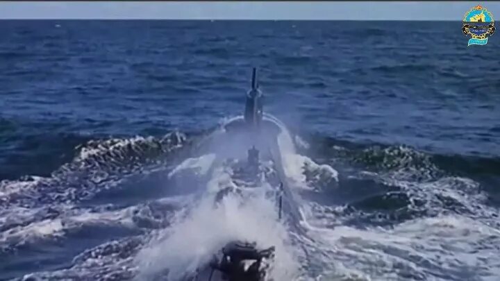 Мы уходим завтра в море. Слушать песню уходим завтра в море. Чак море песни. Beneath the waves an ocean. Слушать песню уходим завтра в море.