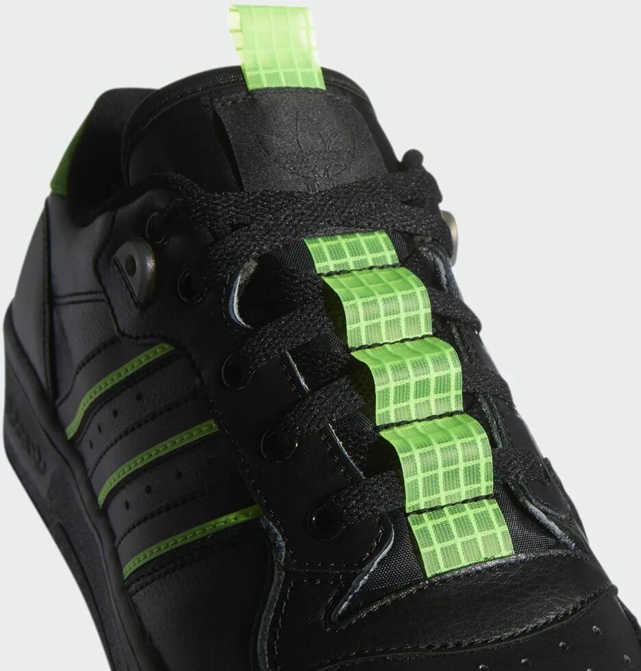 Adidas rivalry low shoes. Adidas кроссовки rivalry Low. Adidas rivalry Low Black Green. Кроссовки rivalry Low ee4962. Adidas rivalry Low Black.