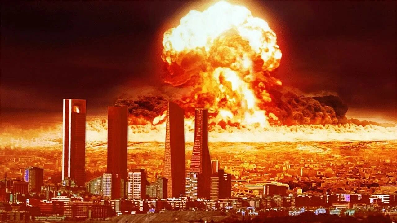 Люди атомного города. Ядерный взрыв в городе. Ядерный взрыв над городом. Атомный взрыв апокалипсис.