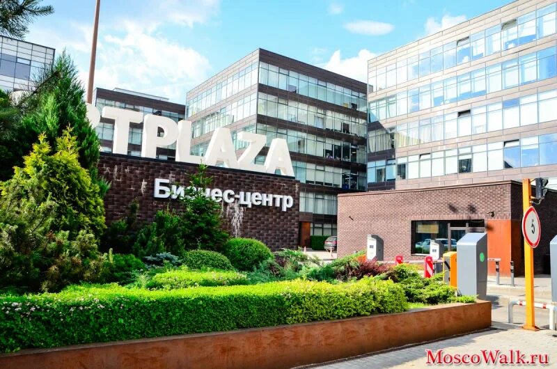Z плаза на бутырской 62. Плаз м. Бизнес центр порт плаза москва. M plaza. Бц синица плаза.