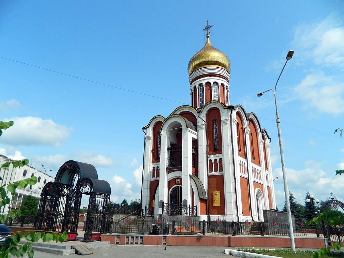 Храм дмитрия донского в дзержинском. Храм дмитрия донского нижний тагил. храм во имя святого благоверного князя дмитрия донского воронеж. церковь святого благоверного князя димитрия донского, пенза. церковь увз нижний тагил.