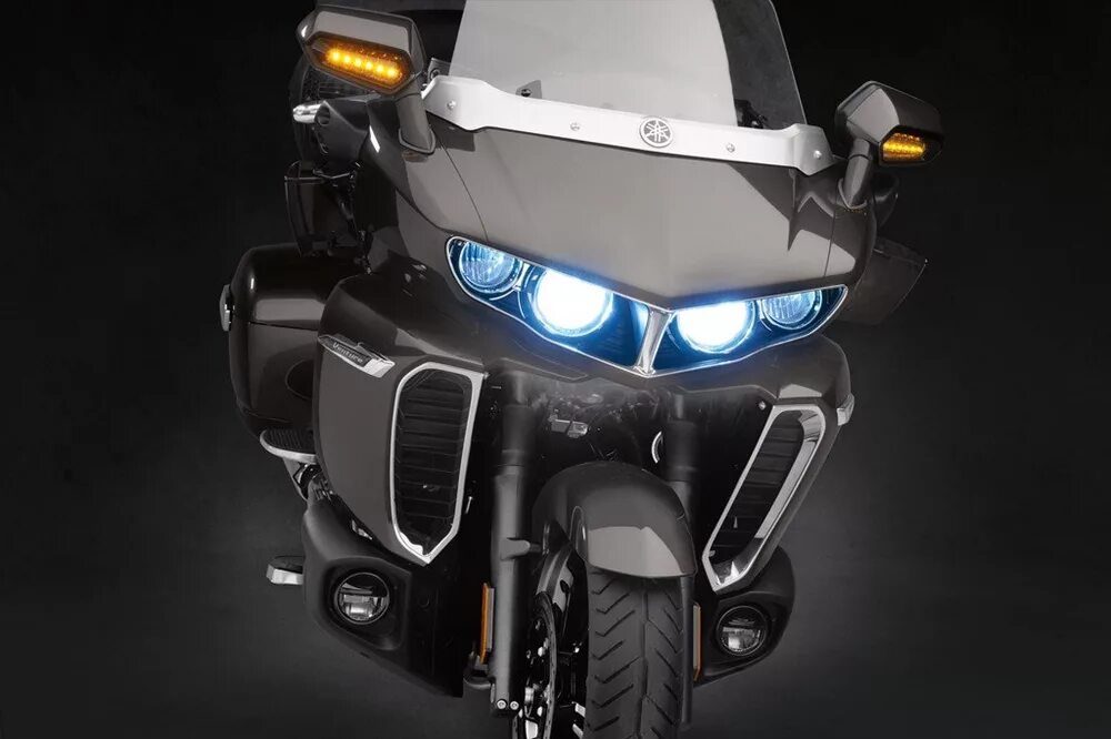 Yamaha star venture 2018. Star ventures. Ямаха вентура мотоцикл 2018. Yamaha royal star venture 2018. Yamaha star venture 2018.