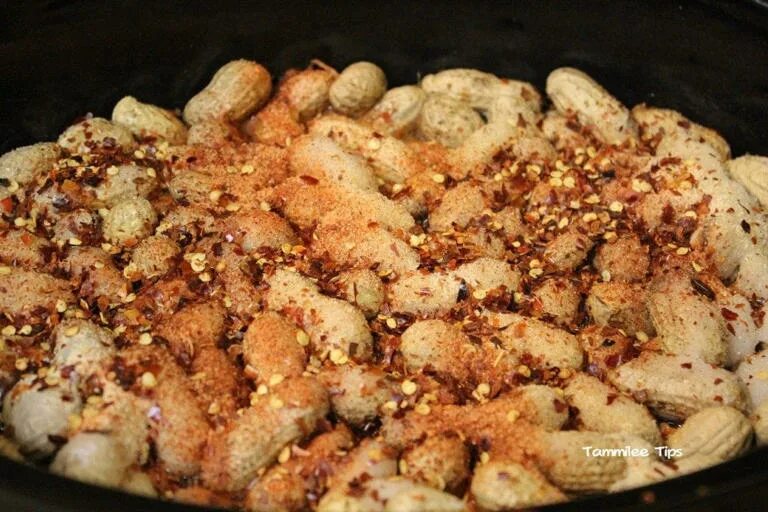 Солёные орешки в банке. Boiled soft peanuts. Вареный арахис алабама. Boiled peanuts. Вареный арахис рецепты.
