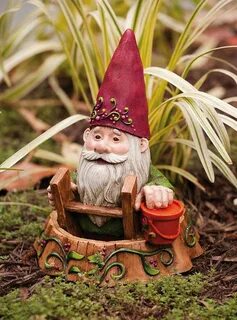 Gnomes work