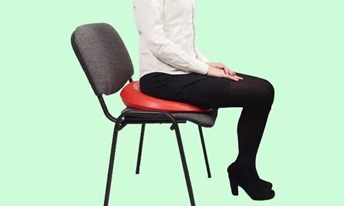 Стул после операции геморроя. Сиденье для предотвращения геморроя. Ортопедическая подушка от геморроя. Ортопедический стул при геморрое.