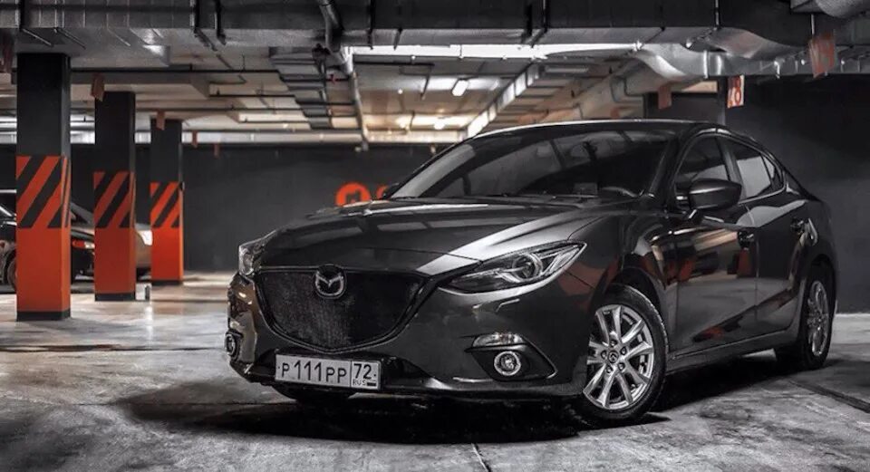 Подиум номера мазда. Мазда 3 BM драйв 2. Mazda 3 BM подиум номера. Подиум под номер Мазда 3. Перенос номера Мазда 3 BM.