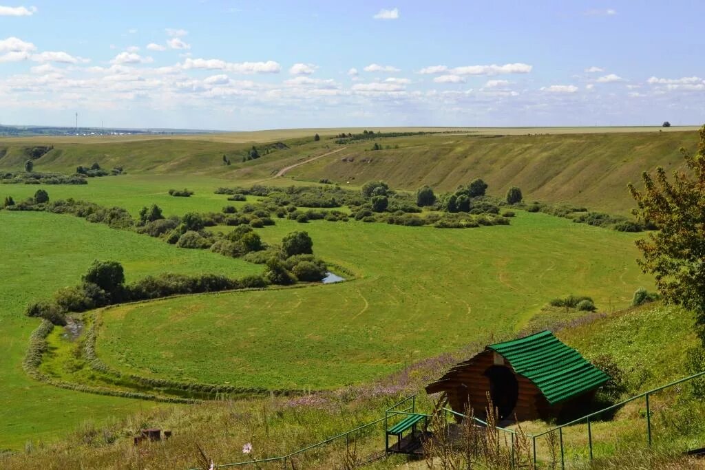 Самое большое татарское. Природа высокогорий раон Татарстан. Иске-Казанское Камаевское Городище. Природный музей заповедник иске Казань. Иске-Казань Городище.