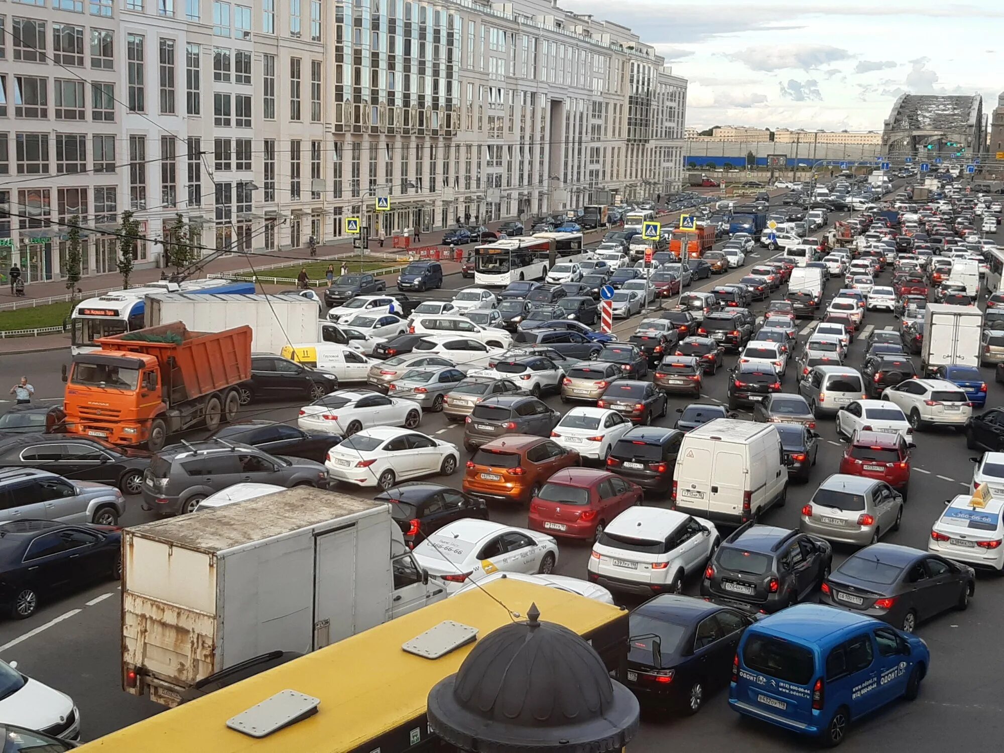 Пробки на ленинском проспекте спб сейчас. Пробки в Санкт-Петербурге. Пробки в Питере.