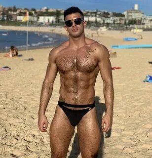 the hairy men hunter Scruffy Men, Hairy Men, Hot Beach, Beach Guys, Shredde...