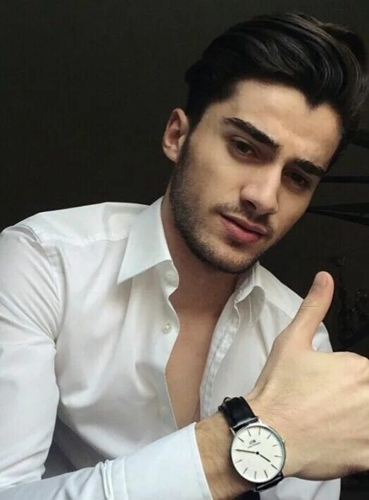 Askhab sulimanov. Рамазан раджабов. Гев абрамян. Артак варданян. Парни кавказской внешности.