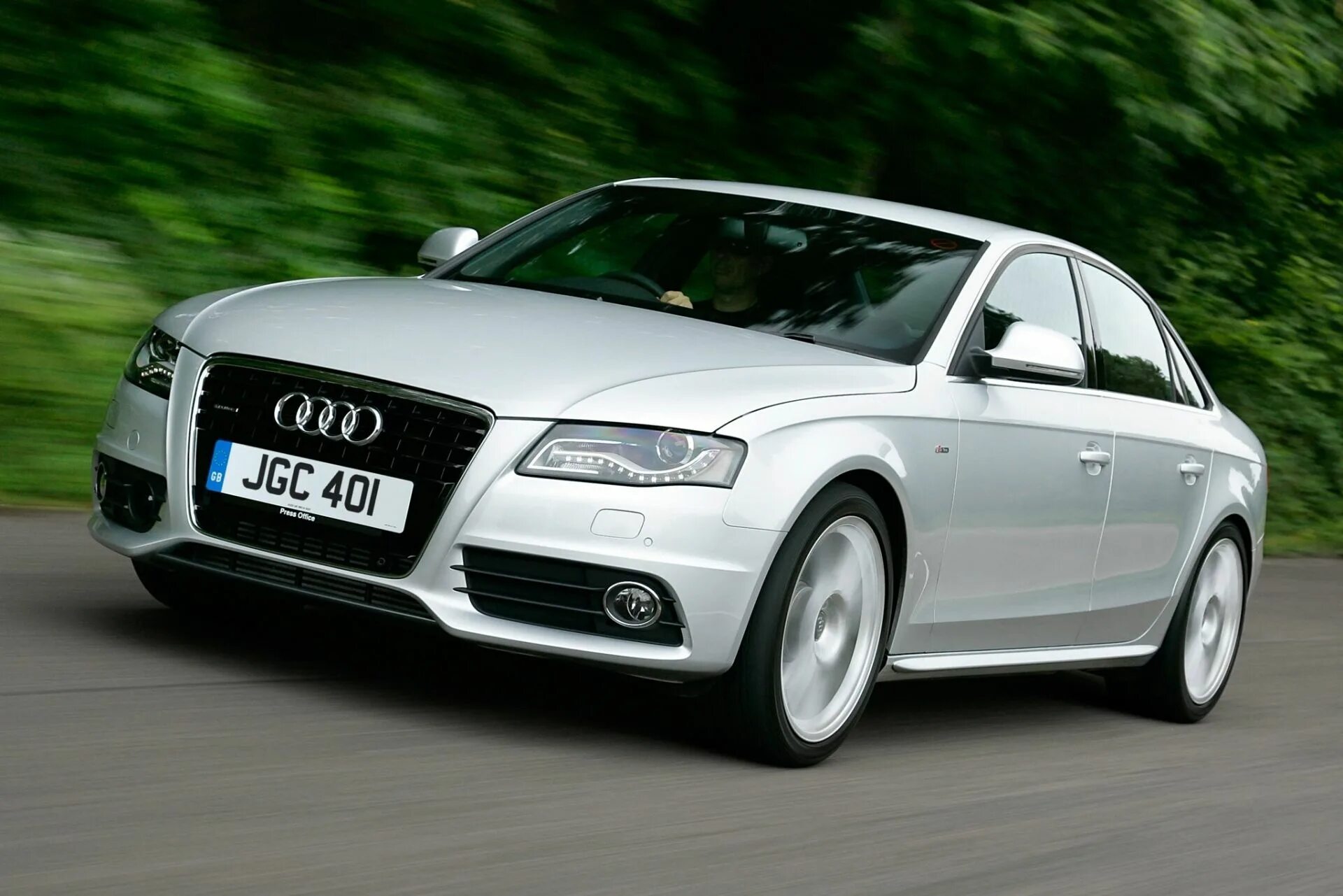 Audi a4 2009 s line. Audi a4 s-line. Audi a4 s line 2008. Ауди а4 2009. Ауди а4 2008 купить