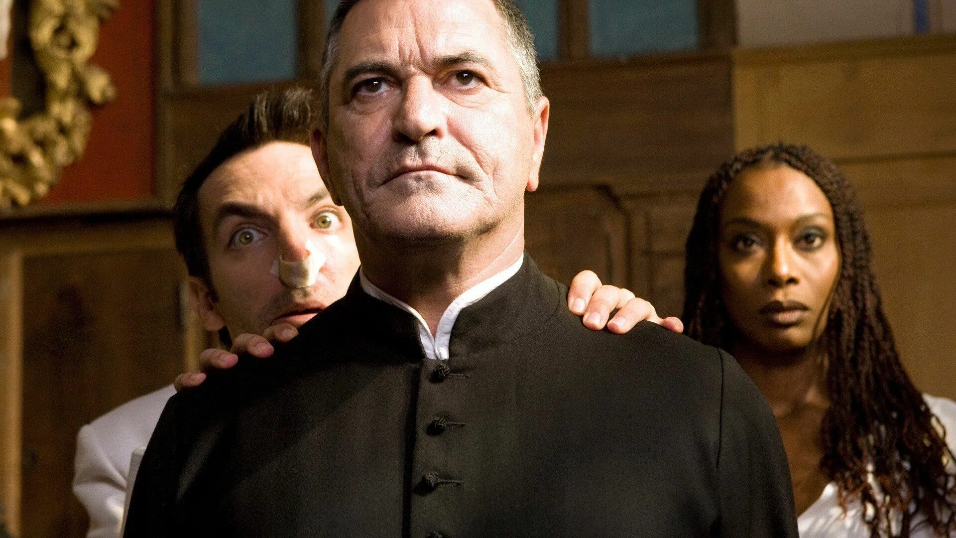 Миссионер 2009. Миссионер фильм франция. Миссионер фильм 2007. Миссионер 2009. Миссионер фильм 2009 кадры.