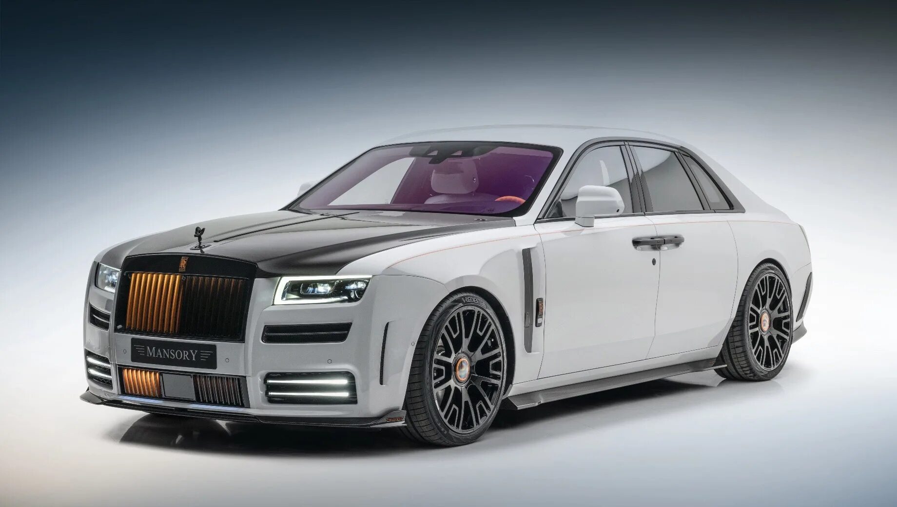 Роллс ройс мансори. Rolls Royce Ghost 2022. Rolls Royce Ghost Mansory 2022. Rolls Royce Ghost 2021 Mansory. Rolls Royce 2021 Mansory.