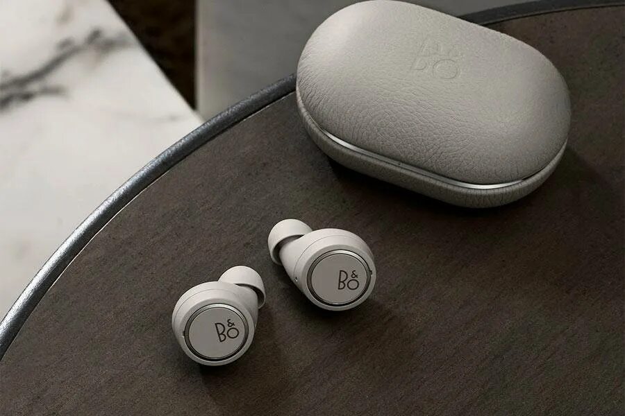 Bang olufsen обзор. BEOPLAY e8 3rd. B&O BEOPLAY e8. Bang & Olufsen BEOPLAY EQ. Bang & Olufsen BEOPLAY EQ Sand Gold.