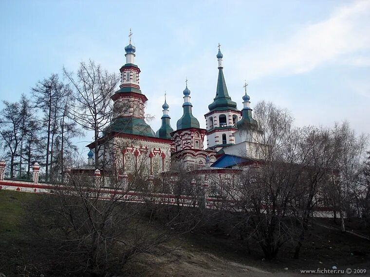 Крестовоздвиженская церковь иркутск фото Церковь Воздвижения Креста Господня, Иркутск (Иркутск, город), фотография. фасад