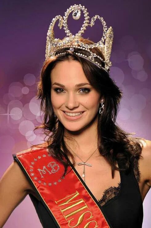 Ноэми хаппарт. Мисс вселенная 2010. Мисс бельгия 2023. Мисс бельгия 1997. Мисс бельгия 1997.
