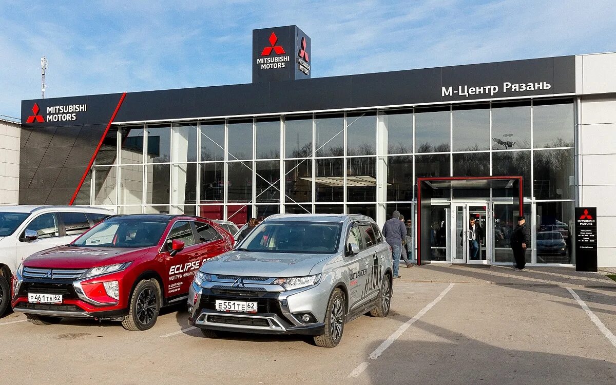 Автосалон Мицубиси Рязань. Mitsubishi Motors MMC Russia. Мицубиси дилерский центр Япония.