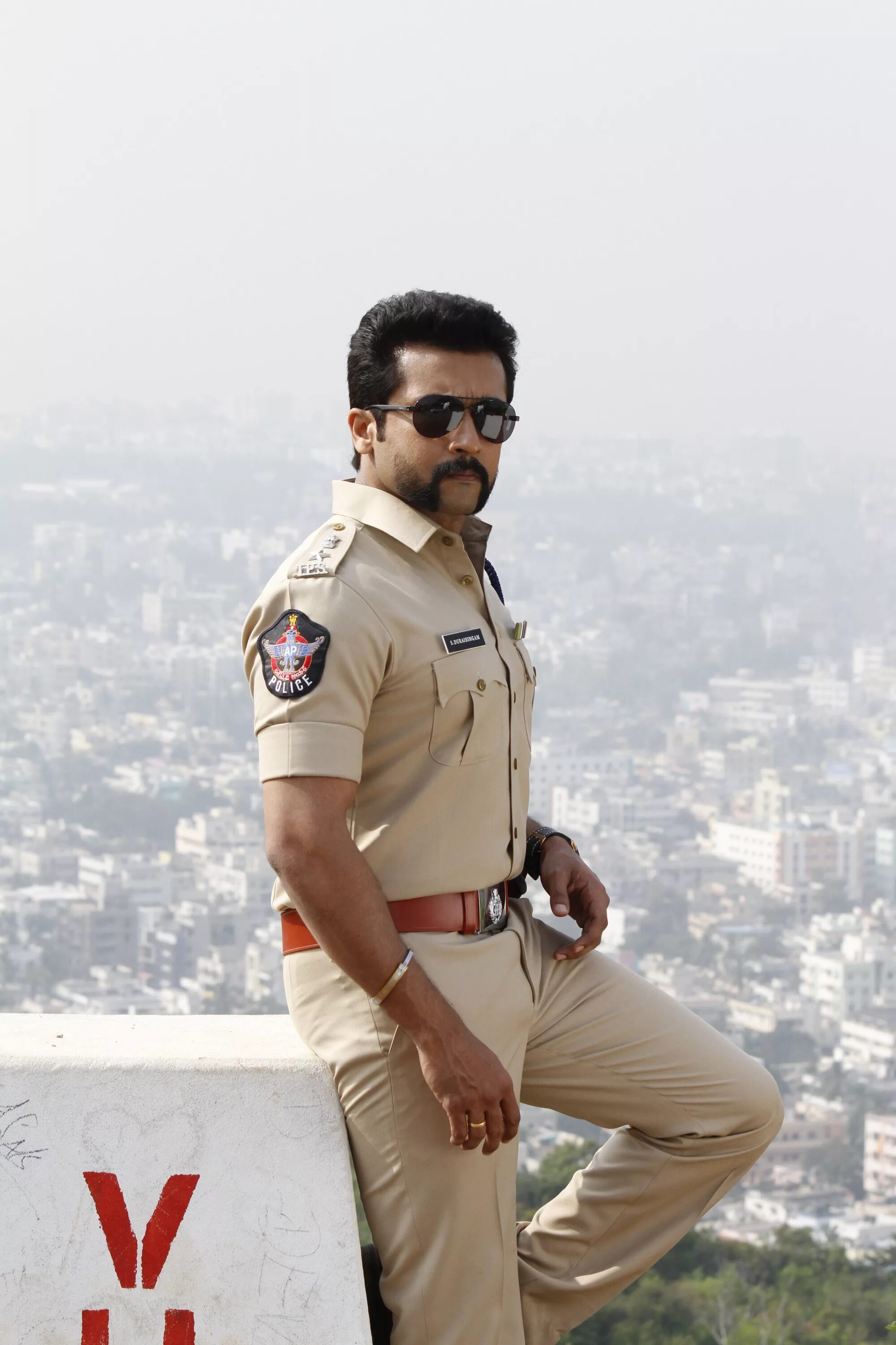 Баджирао Сингам. Singam 3. Сингам / Лев (Singham) 2011. Сингам индийский актер. Сингам моменты