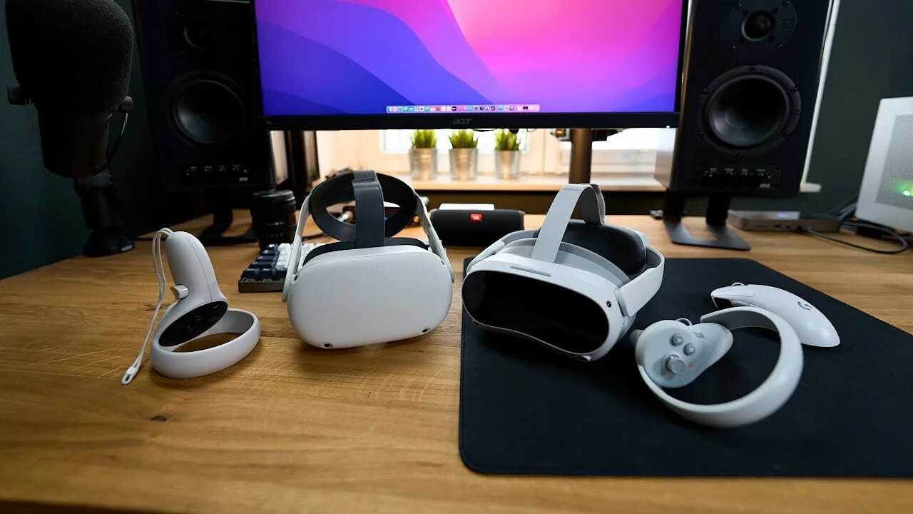 Pico vs quest 2. Pico 4 VR. Oculus Pico 4. Bobo VR Pico 4. Джойстик Pico 4 VR Oculus.