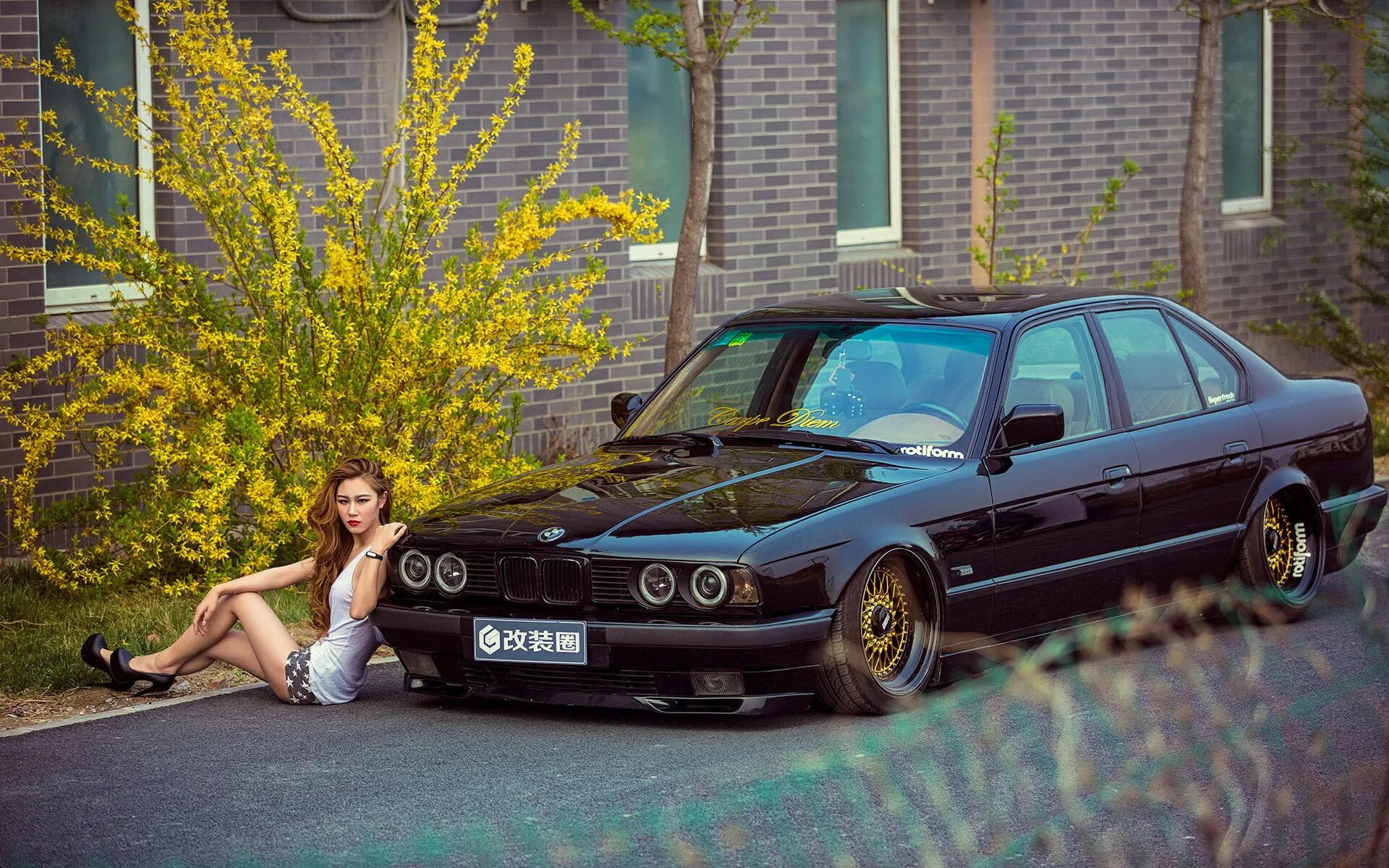 BMW e34. BMW e34 портвейн. БМВ 34. БМВ 3 е34. Телефон е34