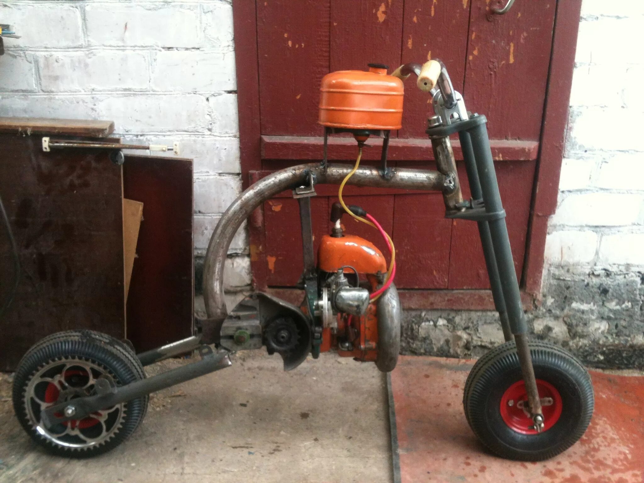 газонокосилка из триммера. Lifan mini bike. бензопила дружба самоделки. самоделки бензиновые. ленточная мини пилорама астрогань 220в.