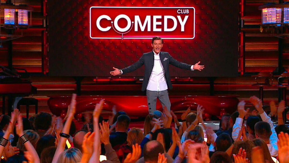 Павел воля на сцене камеди клаб. Павел воля резиденты comedy club. Павел воля 2022. Павел воля камеди клаб. Воля выход.
