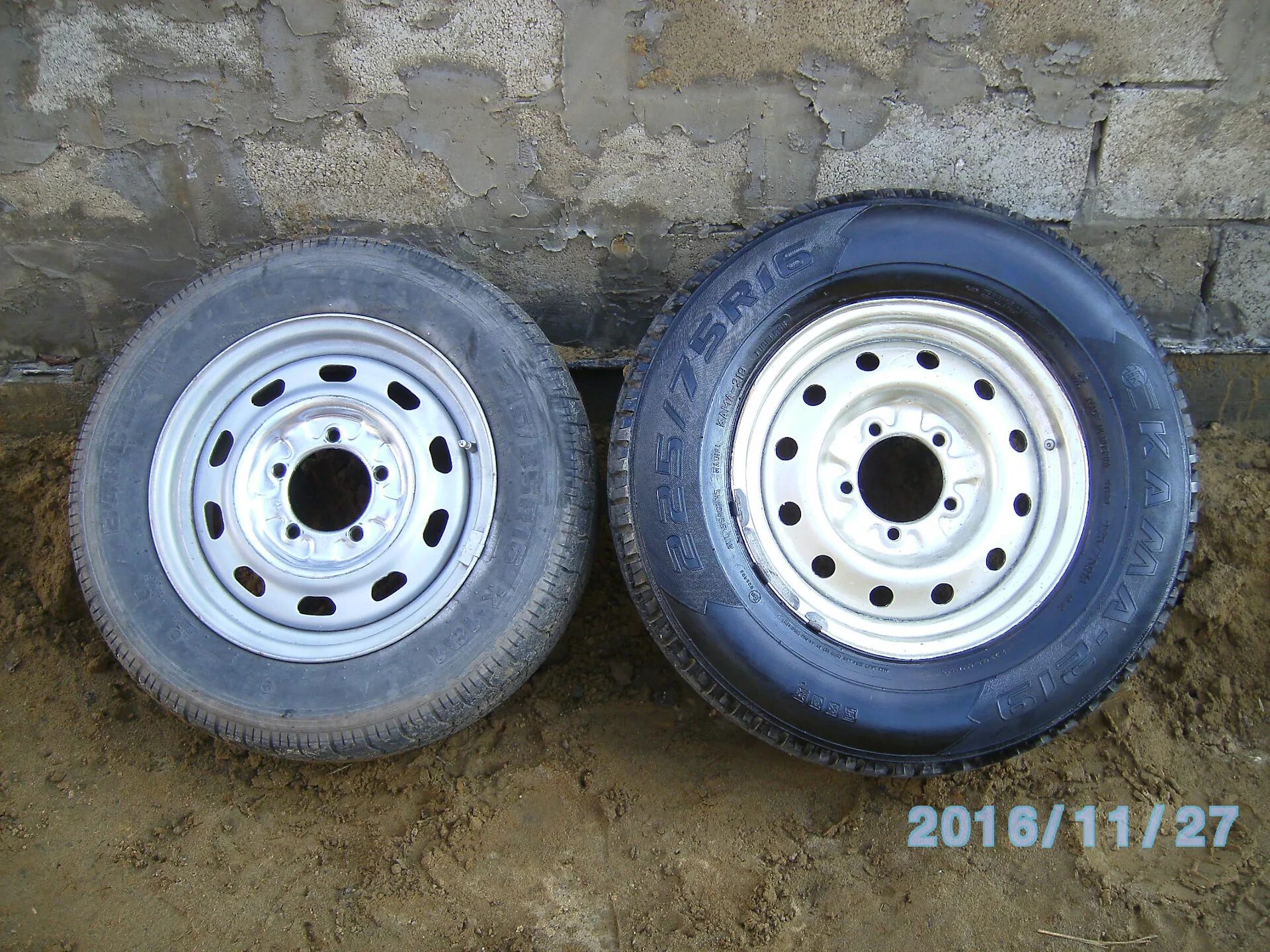 Диски от уаза на соболь 4х4. Диски соболь на уаз. Диски штампы соболь r16. Диски соболь на уаз. Диск соболь r16.