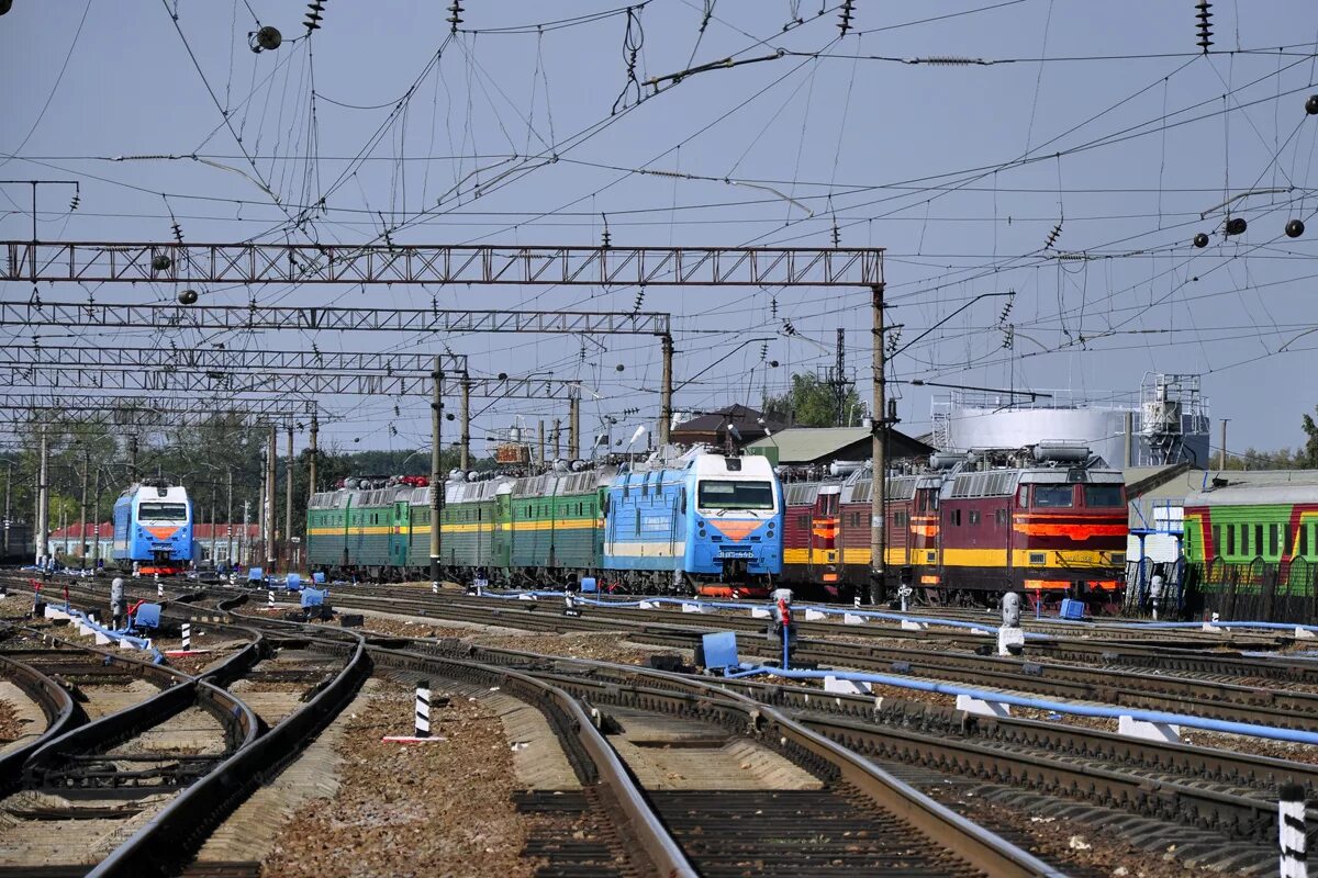 Yf cn. станция великие луки. слюдянка i — слюдянка ii. станция вихоревка. обнорская.