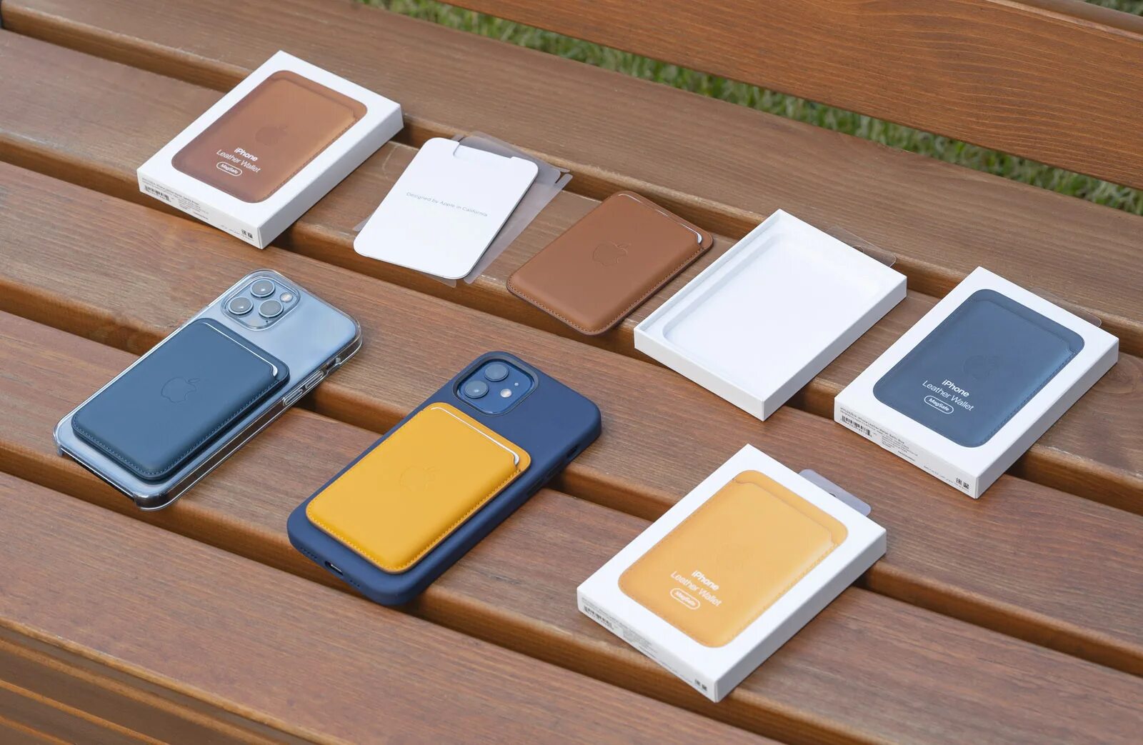 Iphone 5s leather case. Чехол на iphone xr casetify. Apple silicone case iphone x. Apple leather case for iphone 12 pro max brown. Apple leather case iphone se 2020.