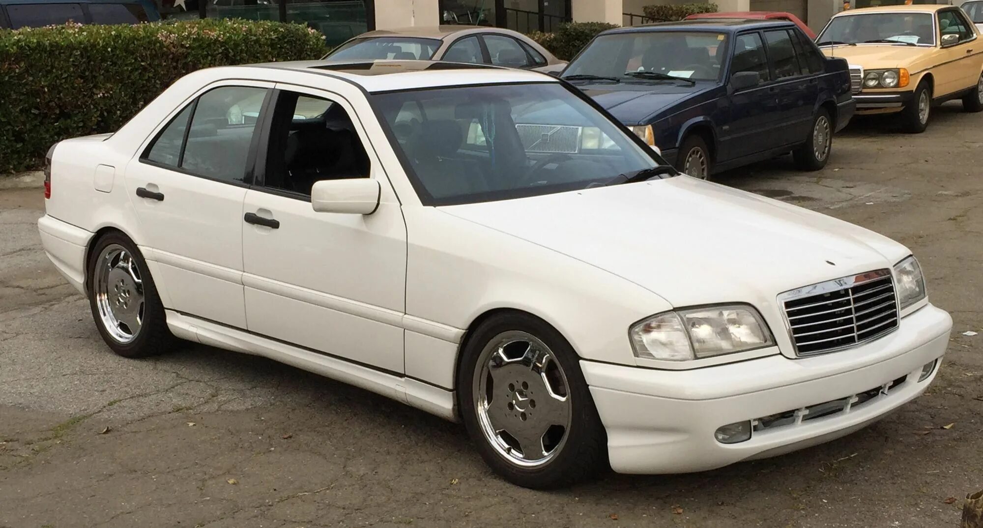 W202 amg. Мерседес w202. мерседес w202 белый. mercedes c36 amg w202.