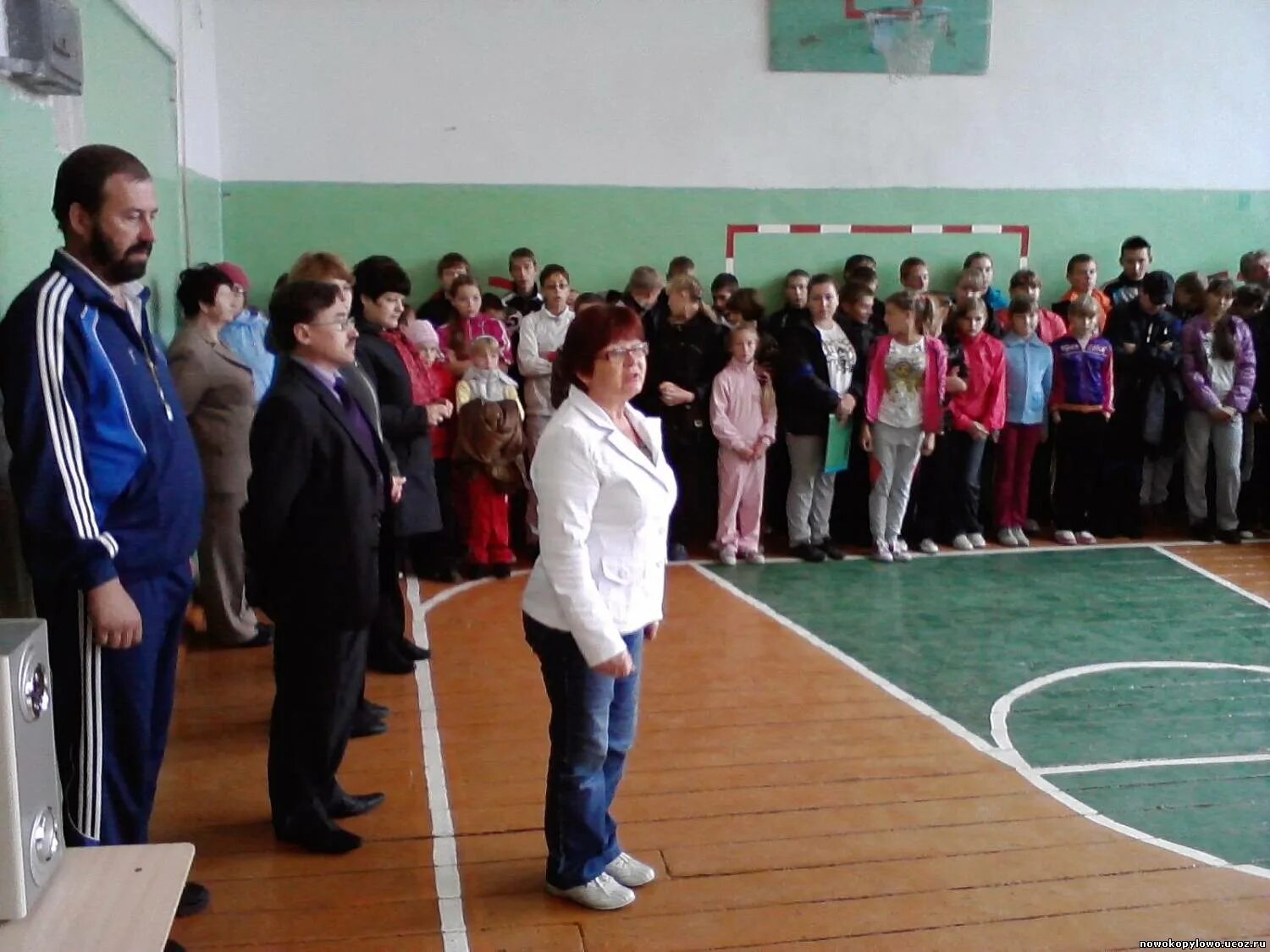 Дом культуры в новоманошкино. Новоманошкино алтайский край. Деревня быстрянка алтайский край. Погода в новоманошкино. Погода в новоманошкино.