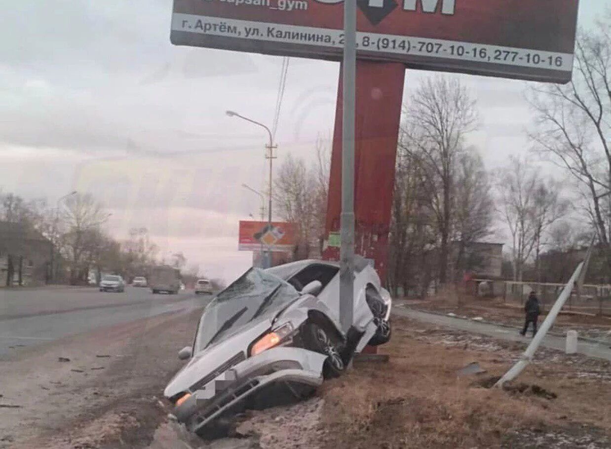 Тойота столб. Тойота столб. Тойота столб. Тойота столб. Toyota mark 2 столб.