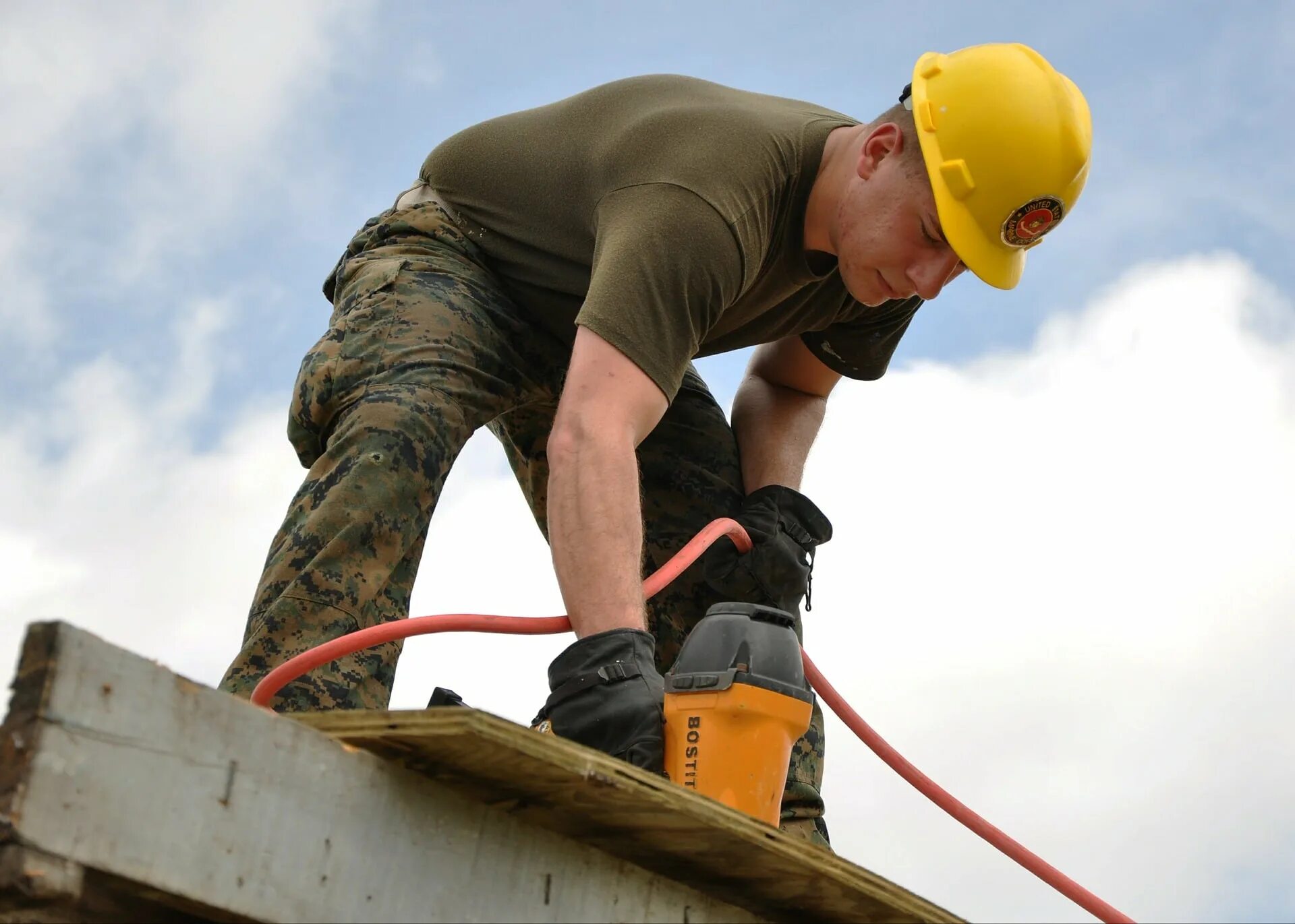 Worker cache