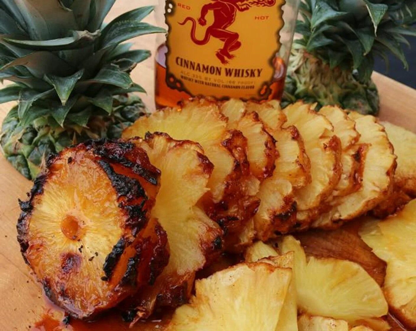 Pineapple slice. Рис с курицей и ананасами. Тыква маринованная схема. Бэби ананас. Лодочка из ананаса с фруктами.