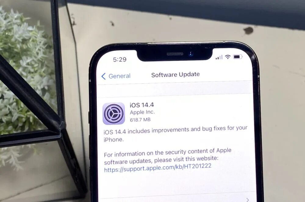 Обновления айфона в 2022 году. IOS 14.4. Обновления айфона в 2022 году в России. Обновлять ли айфон сейчас до 16.