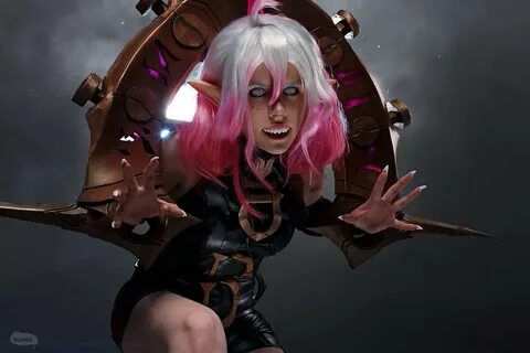 Briar cosplay