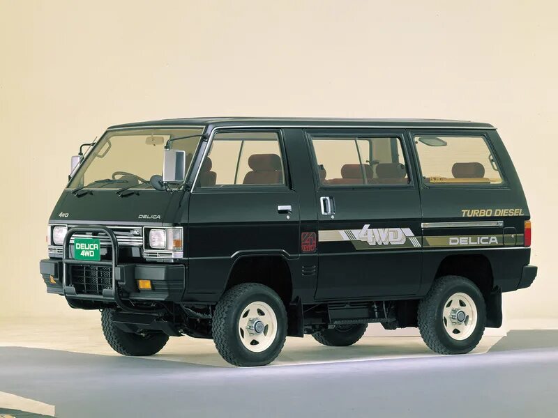 митсубиси гелик. Mitsubishi delica 3. мицубиси делика 2 поколение. D 4wd. 5 di-d at 4wd (178 л.