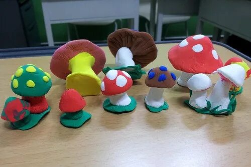 冷 蔵 庫 か ら き の こ が 生 え た. 粘 土 の き の こ し め じ の マ グ ネ ッ ト Polymer