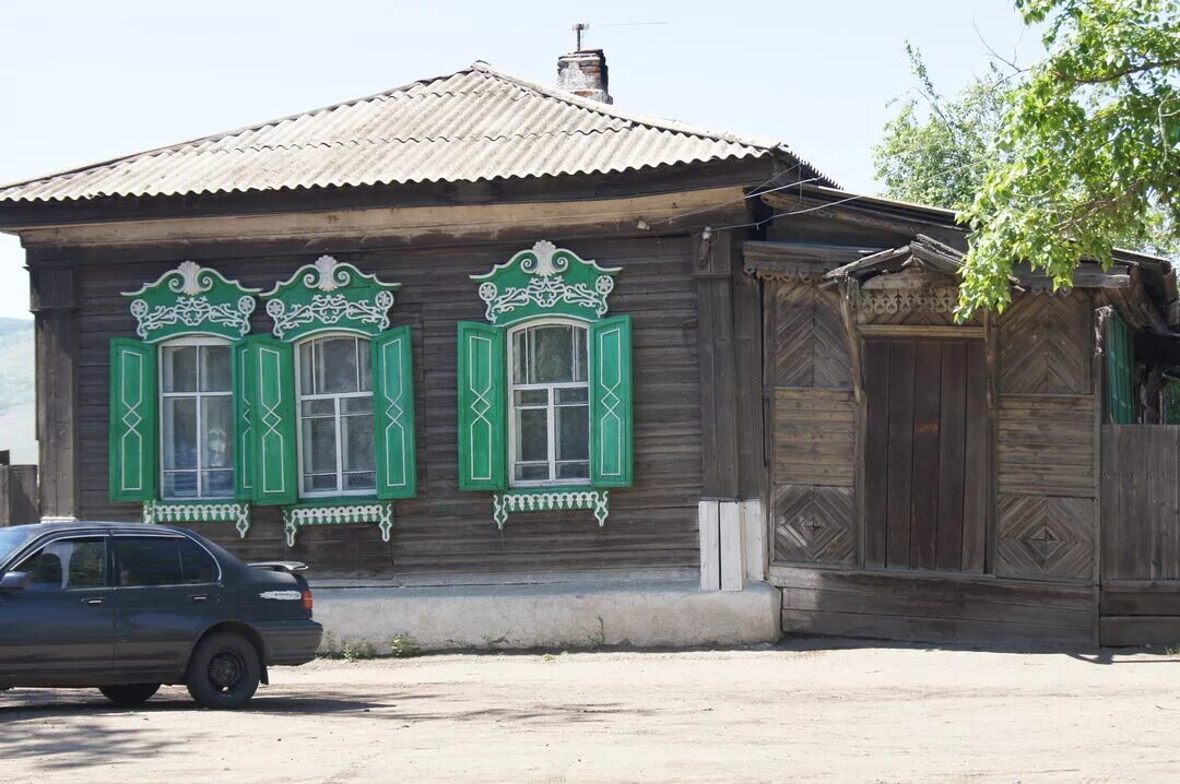 Город Нерчинск Забайкальского края. Нерчинск Забайкальский край памятники. Исторические здания Нерчинска. Нерчинский музей Бутинский дворец. Нерчинск доска