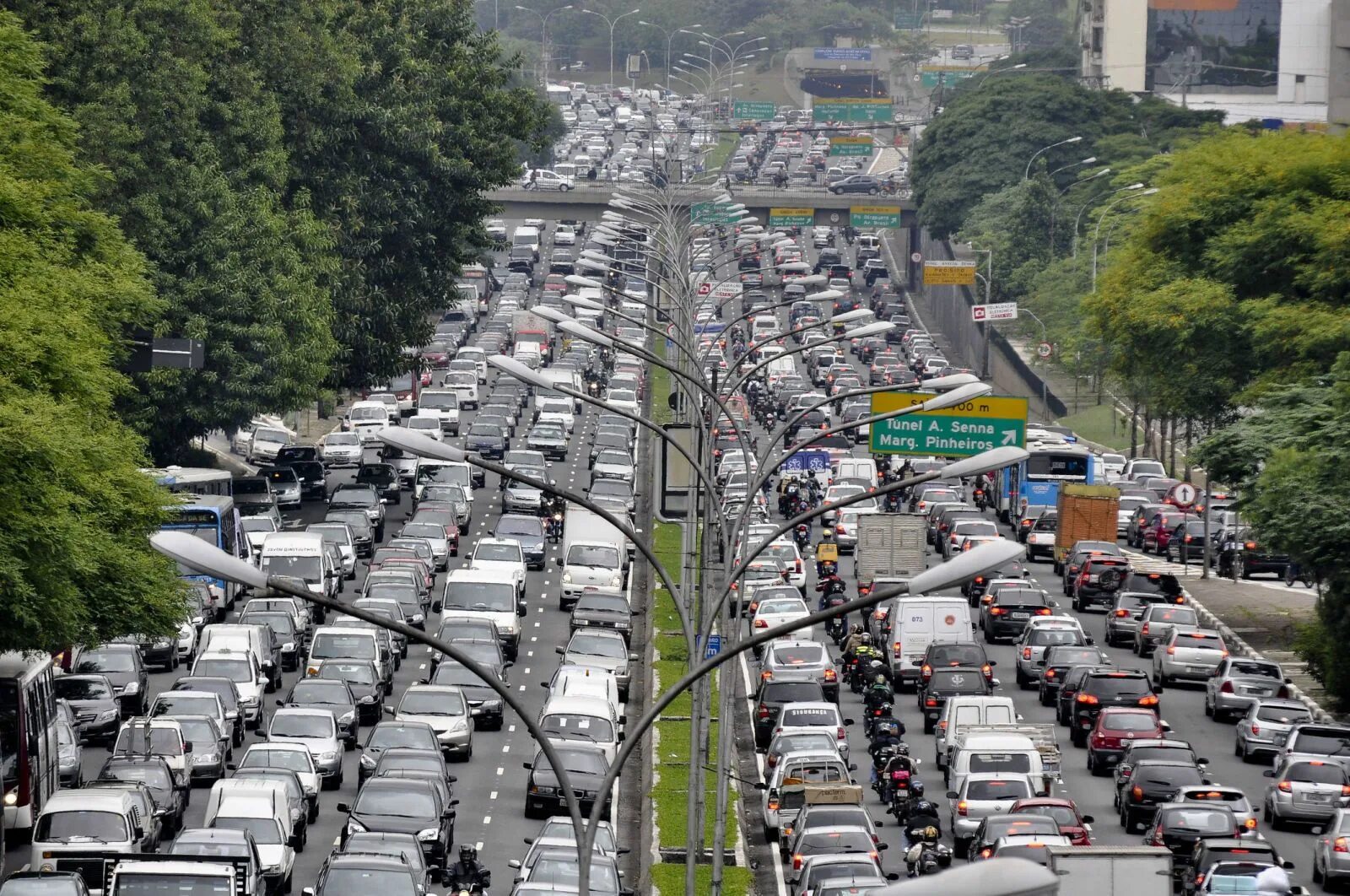 Трафик traffic. Пробки в Мехико. City Highway Мехико. Сан Паулу пробки. Автомагистраль пробка.