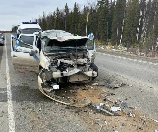 Погода октябрьское хмао приобье. Авария на трассе Ханты Мансийск Нягань. Автодорога Ханты Мансийск Нягань. ДТП Ханты Мансийск Нягань.