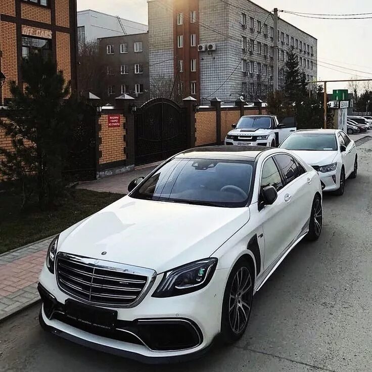 Амг ростов. Мерседес с 63 амг 2016. Mercedes cls 63 amg white. Амг ростов. Амг ростов.