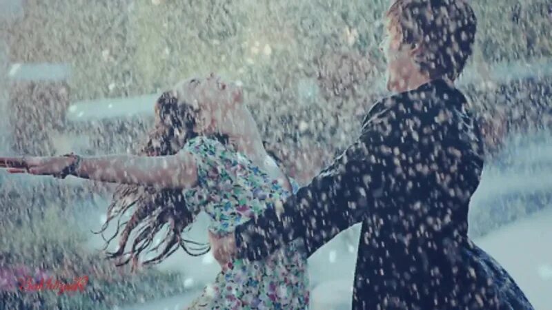 Расставание зимой. Снежинка любовь. Просто февраль холодно гиф. Романы о любви снегопад на курорте. Песня просто февраль в ночи.