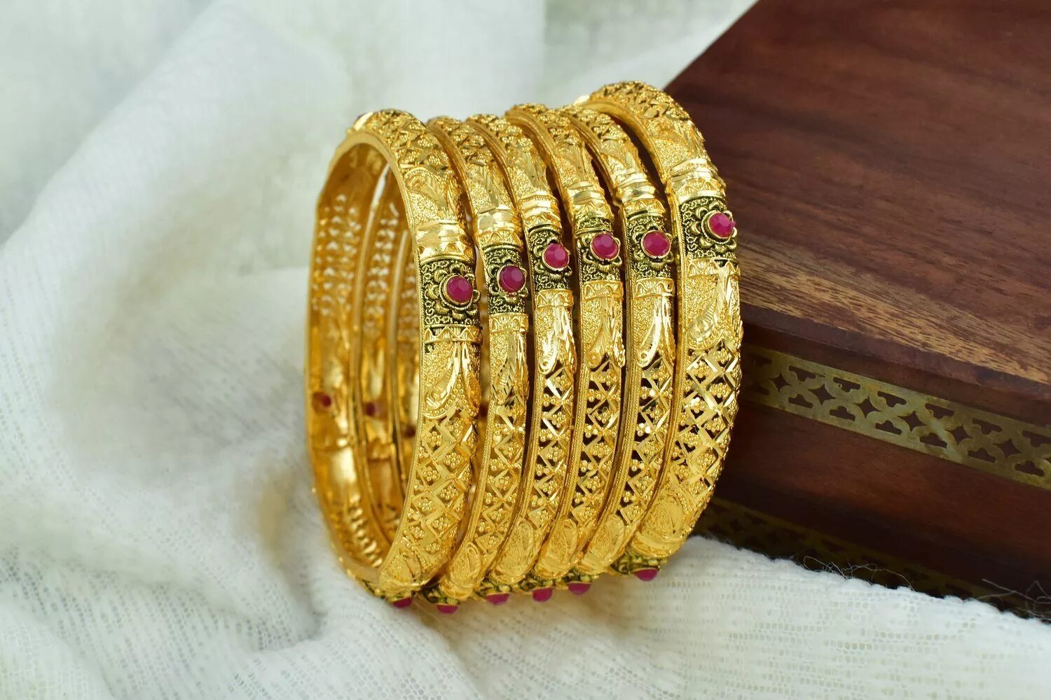 Ювелирное стекло мультиколор. Bangles. Bangles. Браслет из раджастана. Glass bangles.