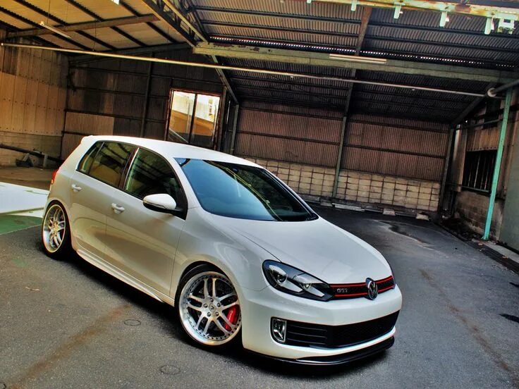 Тюнинг фольксваген купить. Volkswagen Golf GTI mk6. Volkswagen Golf mk6 Tuning. Volkswagen Golf 6 GTI. Volkswagen Golf GTI mk6 Tuning.